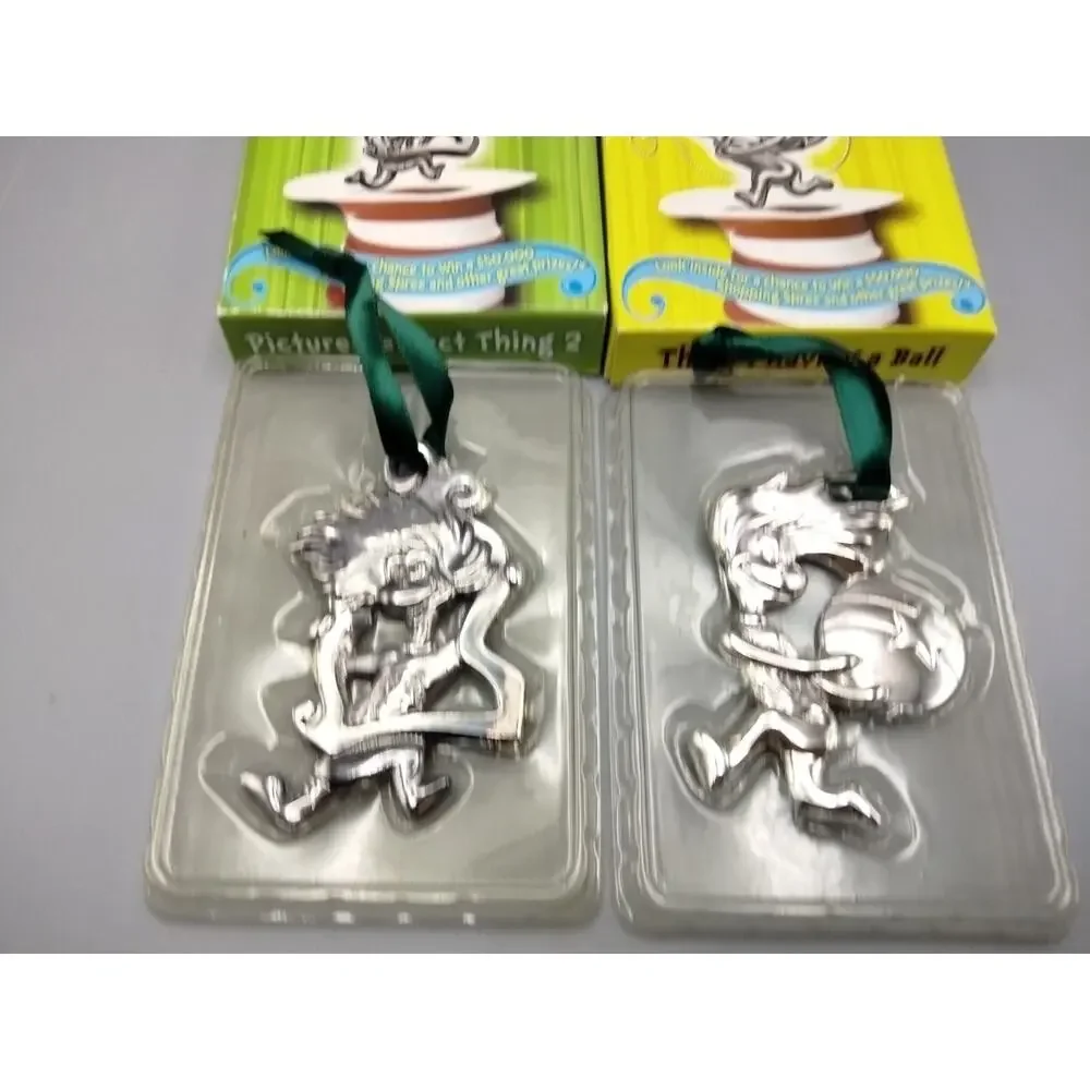Cat in the Hat ornaments include